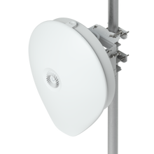 Ubiquiti airFiber AF60-XR | 60GHz Extreme-Range Wireless Bridge with 5.4Gbps Throughput & 9.3-Mile Range