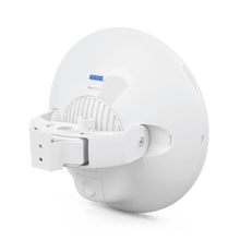 Ubiquiti Wave-Nano 60 GHz PtMP Wireless Station – 2 Gbps Throughput, 5 km Range, Gigabit PoE