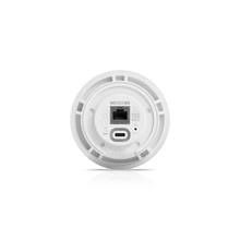 Ubiquiti UniFi Protect G5 Pro 4K Outdoor PoE Camera – 3× Optical Zoom, 25 m IR Night Vision, AI Detection